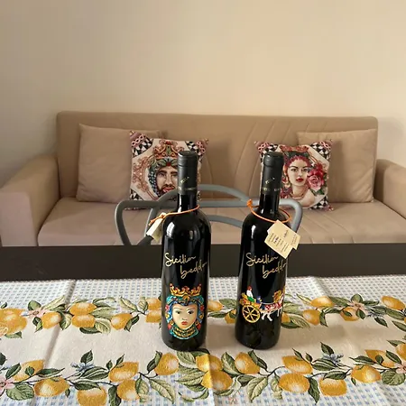 La Casa Blanca 1 Apartment